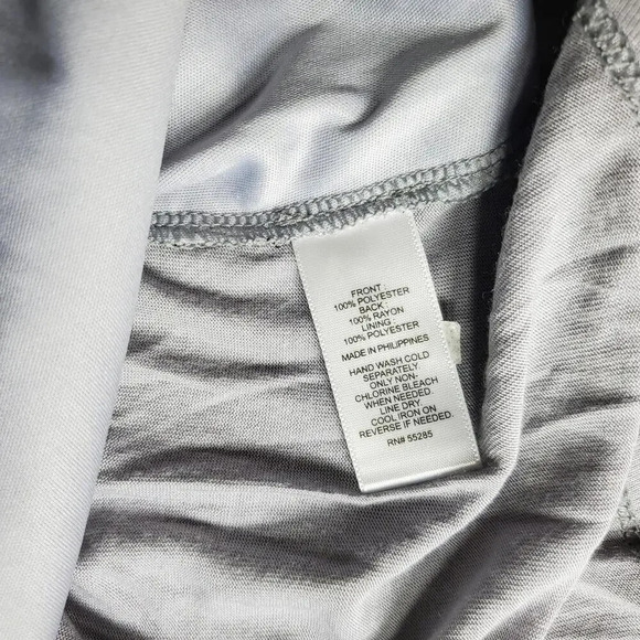 Express Embellished Silver Sequin Women's Sleeveless Blouse Tank Top Size Small - Picture 9 of 13